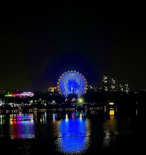 南湖公园（一个孤独的人，在南湖公园寻找心灵的归宿）