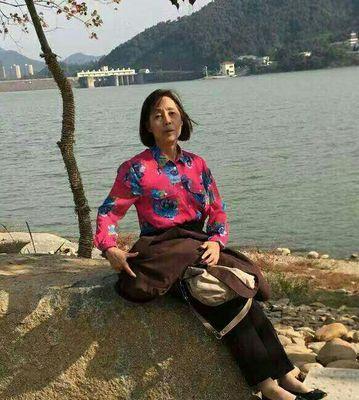 留恋，时光静好，岁月安然（一个年轻女孩的留恋之情）