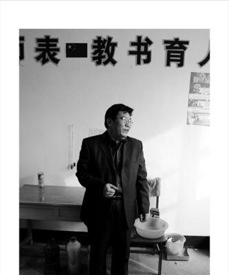 一位校长的努力与智慧（一位校长的努力与智慧）
