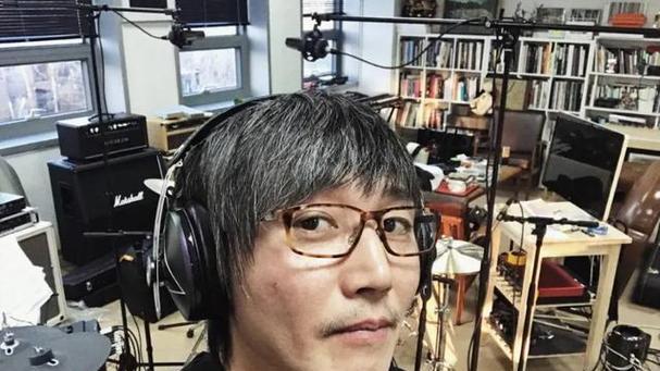 甘泉灌溉爱的荒地（渴望真爱的年轻人，坚定心志，勇往直前）