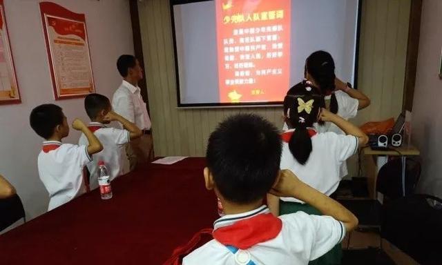 我与榜样的成长之路（榜样为我指引前行的方向）