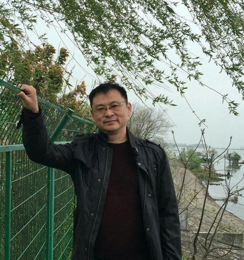 回忆中的照片（一张照片让我重拾曾经的记忆）