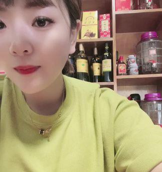 母亲的无私奉献（一个普普通通的母亲对家庭的付出）