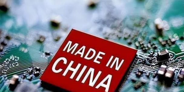 一个从迷茫走向坚定的故事（一个从迷茫走向坚定的故事）