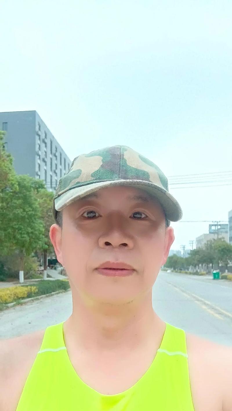 无穷无尽的豪情壮志（年轻人追梦路上的挑战与奋斗）
