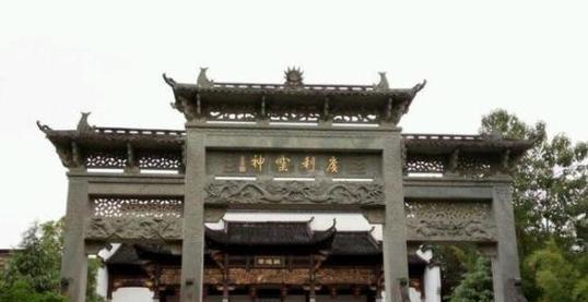 探访异国风情——一个人的旅行故事（远方的风景，那么近）