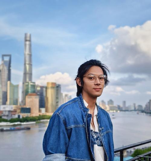 阳光下的温暖生活（阳光下的温暖生活）