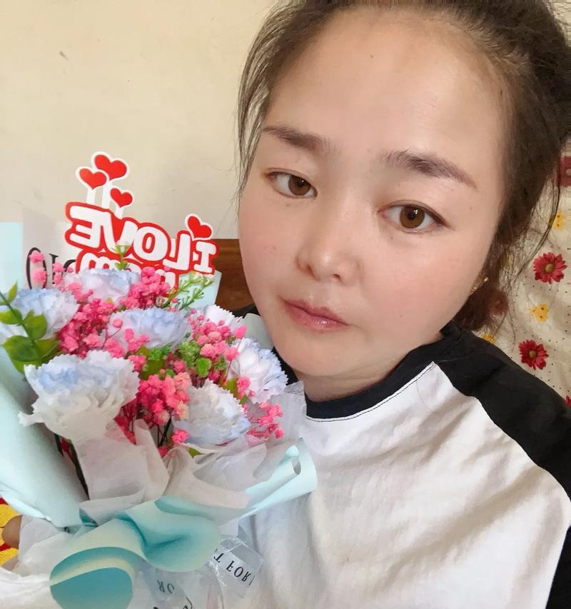 母爱无疆（用爱凝结的岁月，感激与回馈）