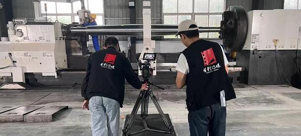 崭新世界背后的故事（探索未来世界的发展趋势和挑战）