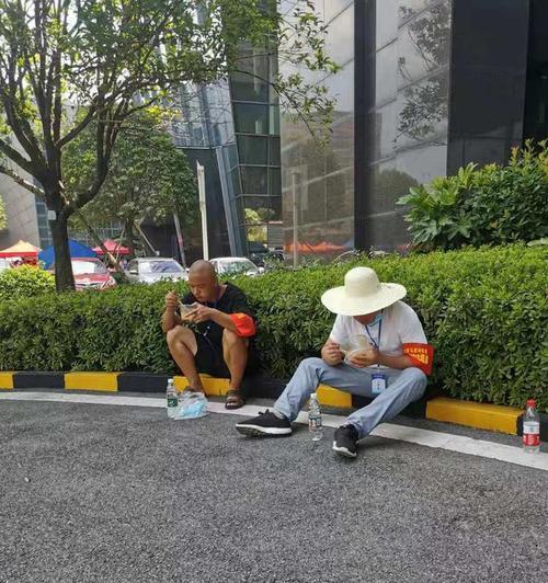 环保人士的使命（一位年轻人如何成为环保行动的领袖）