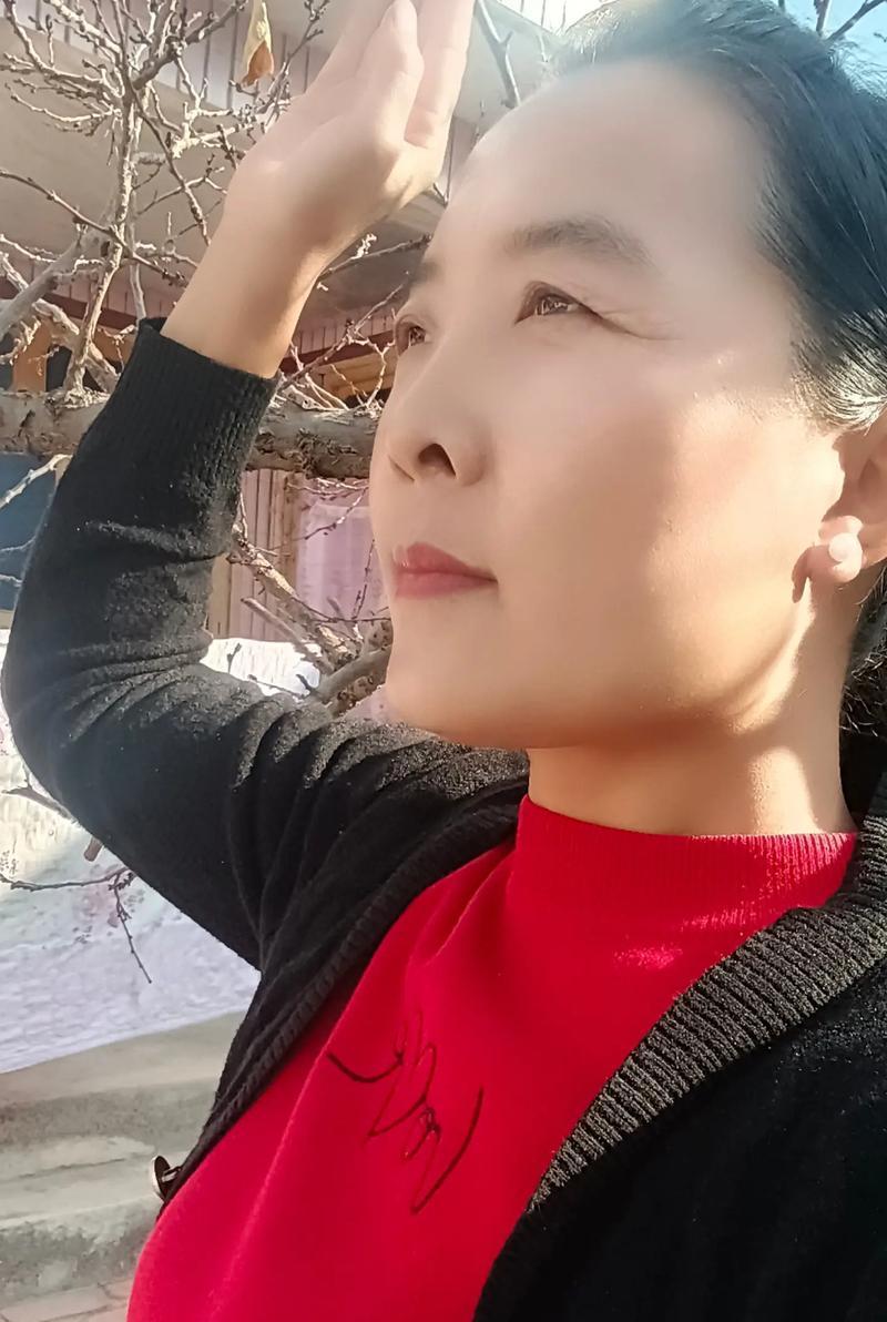 向阳的力量（以心为镜，面对忧伤）