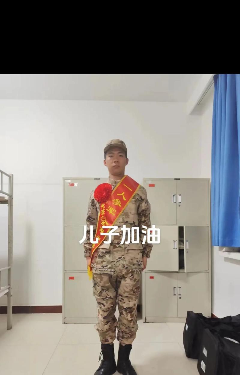王大勇的报国之路（弃医从军勇闯前线的英雄故事）