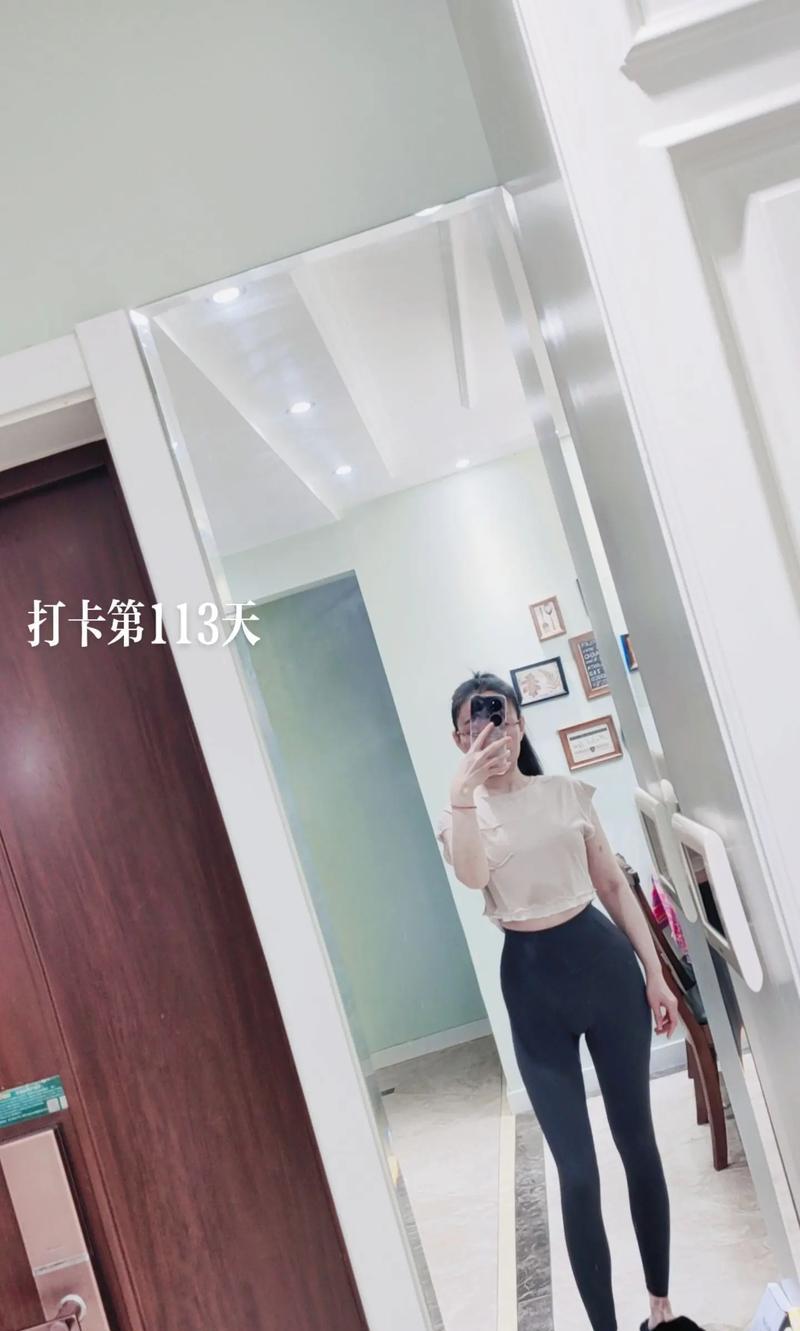 坚持带来希望（冰球少年的成长之路）