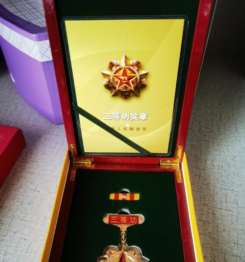 追寻榜样，驰骋青春（我的青春里有榜样）