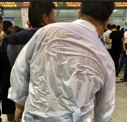 珍惜每一次坎坷和欢乐（珍惜每一次坎坷和欢乐）