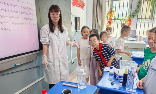 小小科学家的探险之旅（小小科学家的探险之旅）