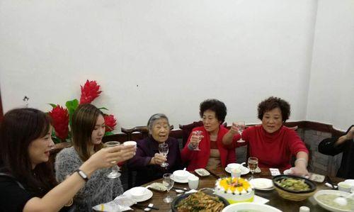 感恩家庭，温暖人心（一个家庭的感悟）