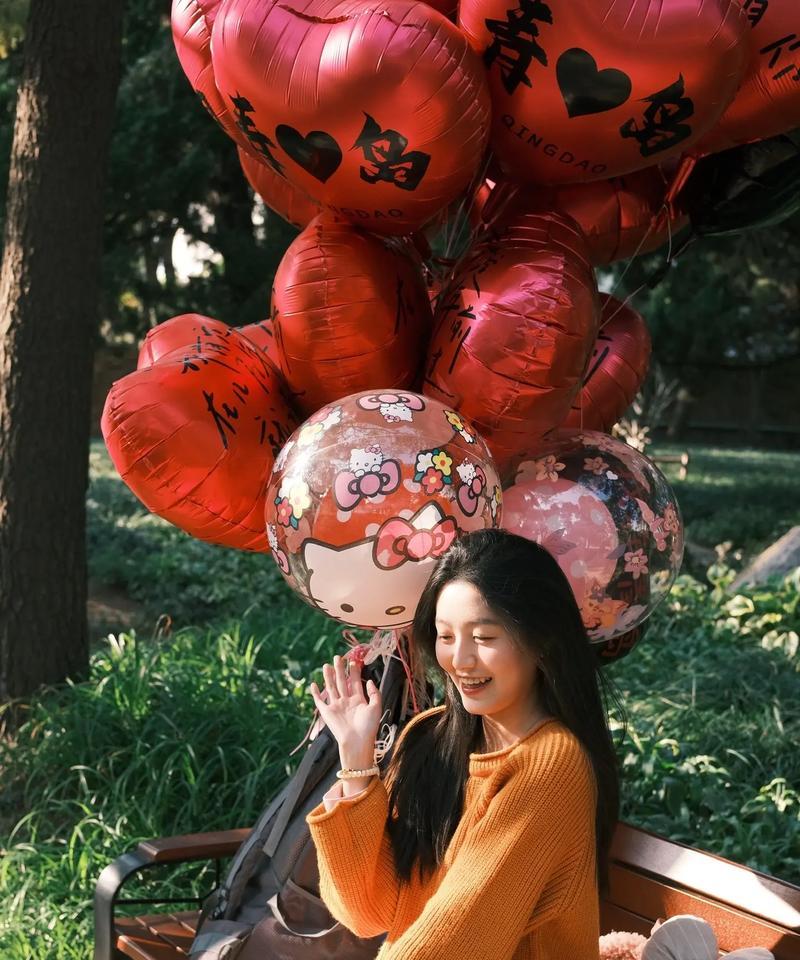 阳光温暖，人间美好（一段温馨的邻里故事）